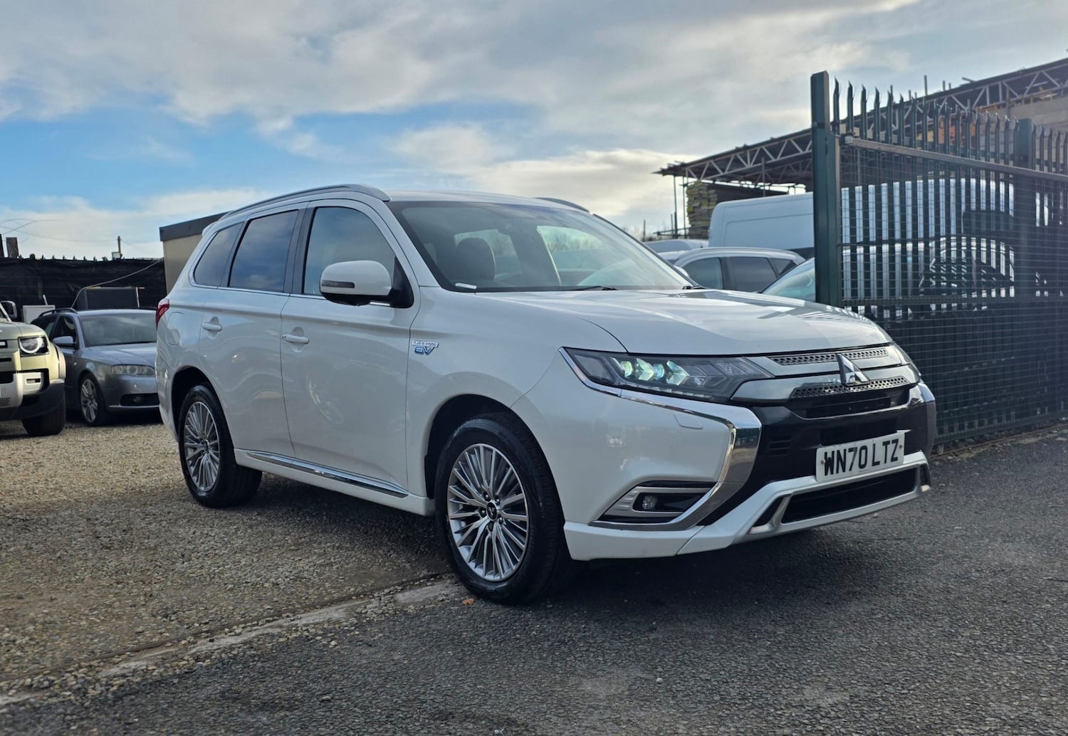 Used Mitsubishi Outlander 2020 for sale - 77314527: Photo 3
