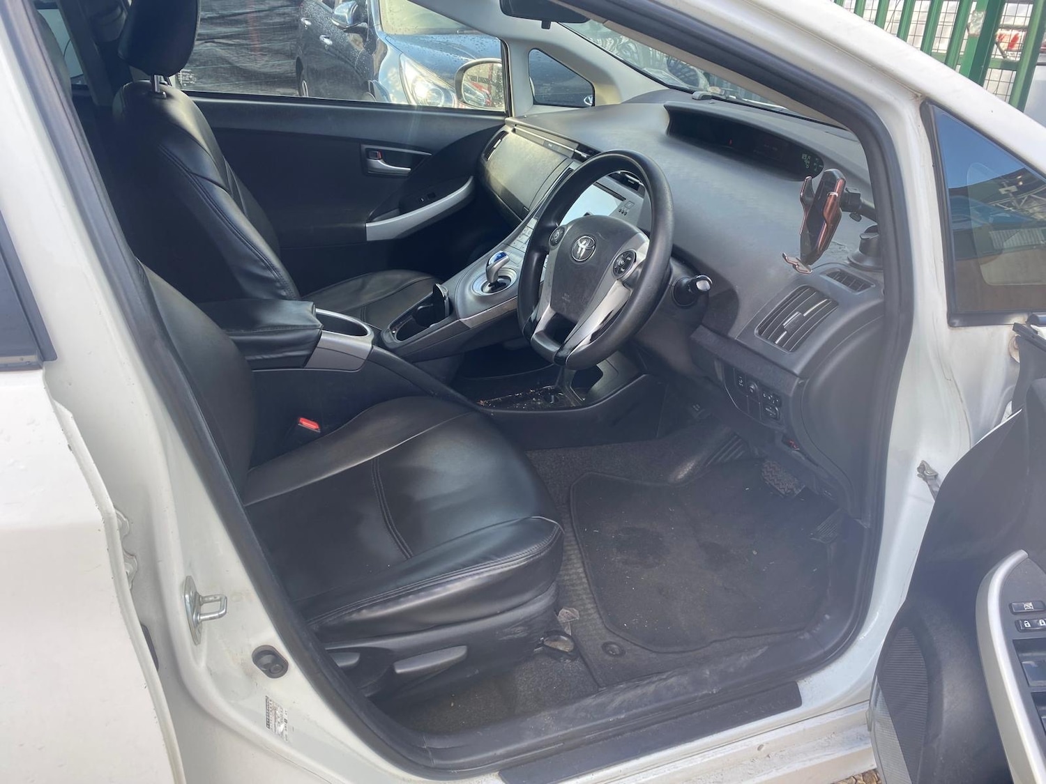 Used Toyota Prius 2018 for sale - 77438662: Photo 4