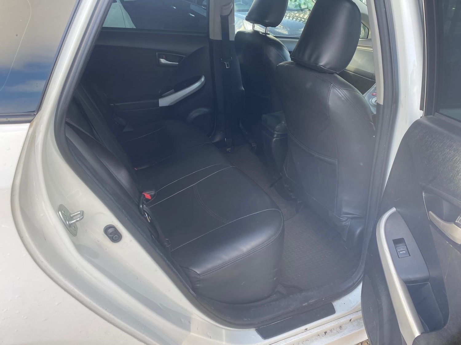 Used Toyota Prius 2018 for sale - 77438662: Photo 8