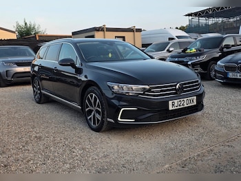 Used Volkswagen Passat 2022 for sale - 79315948: Photo