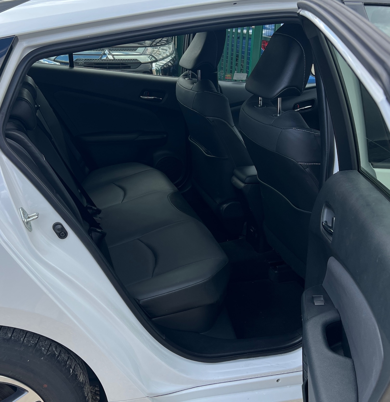 Used Toyota Prius 2021 for sale - 78057140: Photo 16