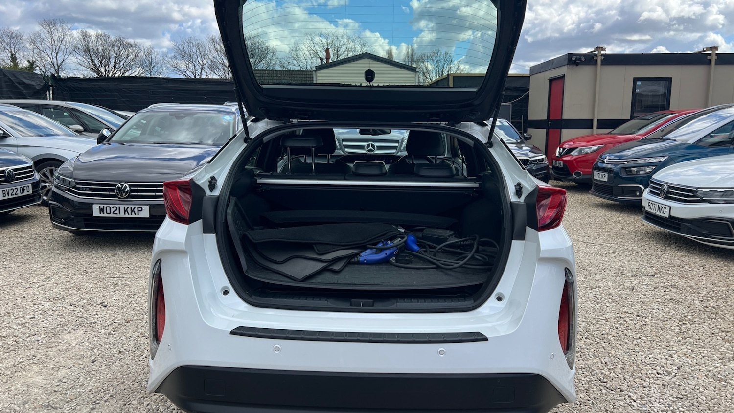 Used Toyota Prius 2021 for sale - 78057140: Photo 18