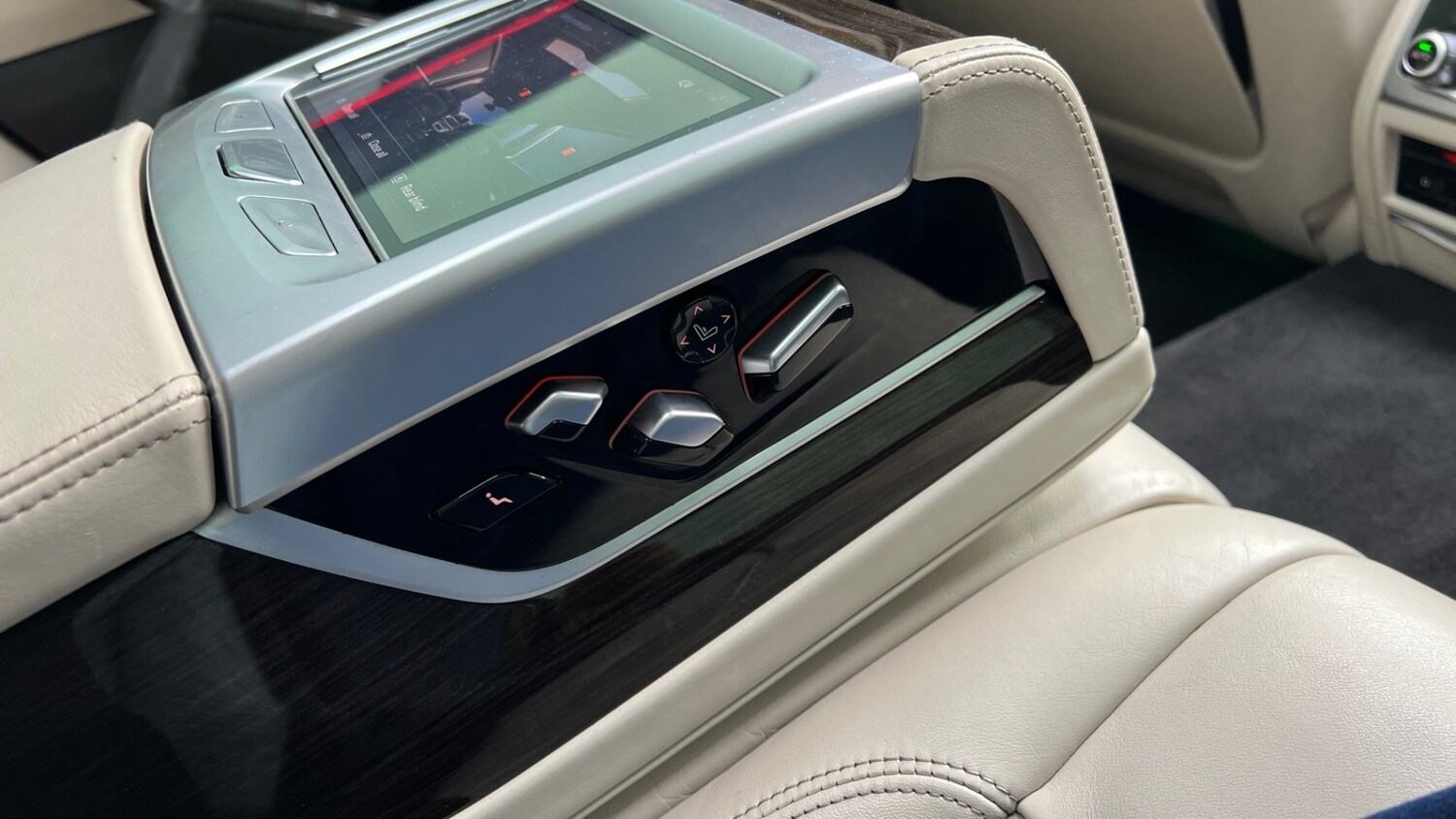 Used BMW 7 Series 2017 for sale - 77618434: Photo 22