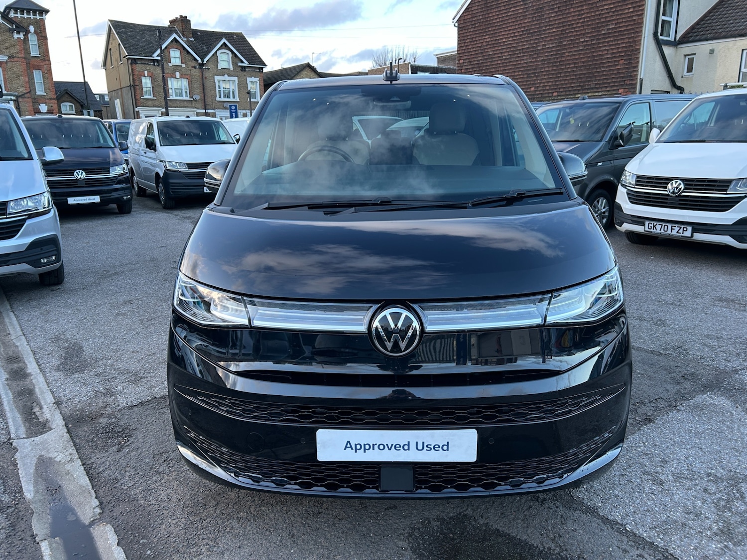 Used Volkswagen Multivan 2025 for sale - 77717817: Photo 2