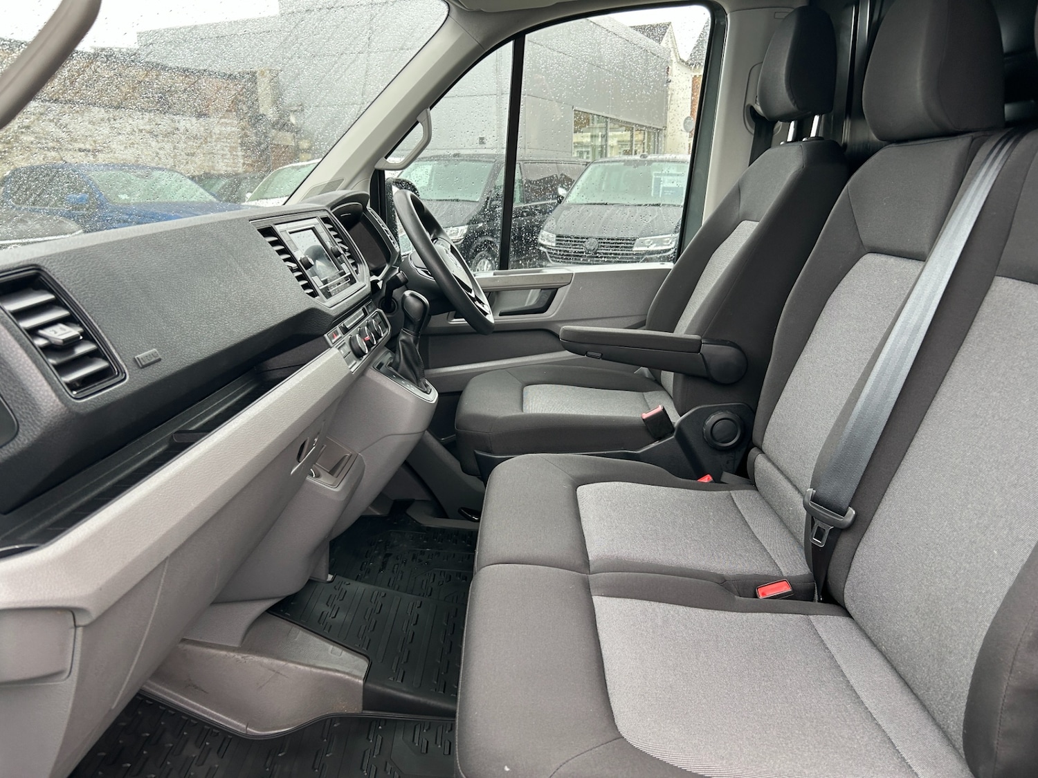 Used Volkswagen Crafter 2024 for sale - 76533663: Photo 11