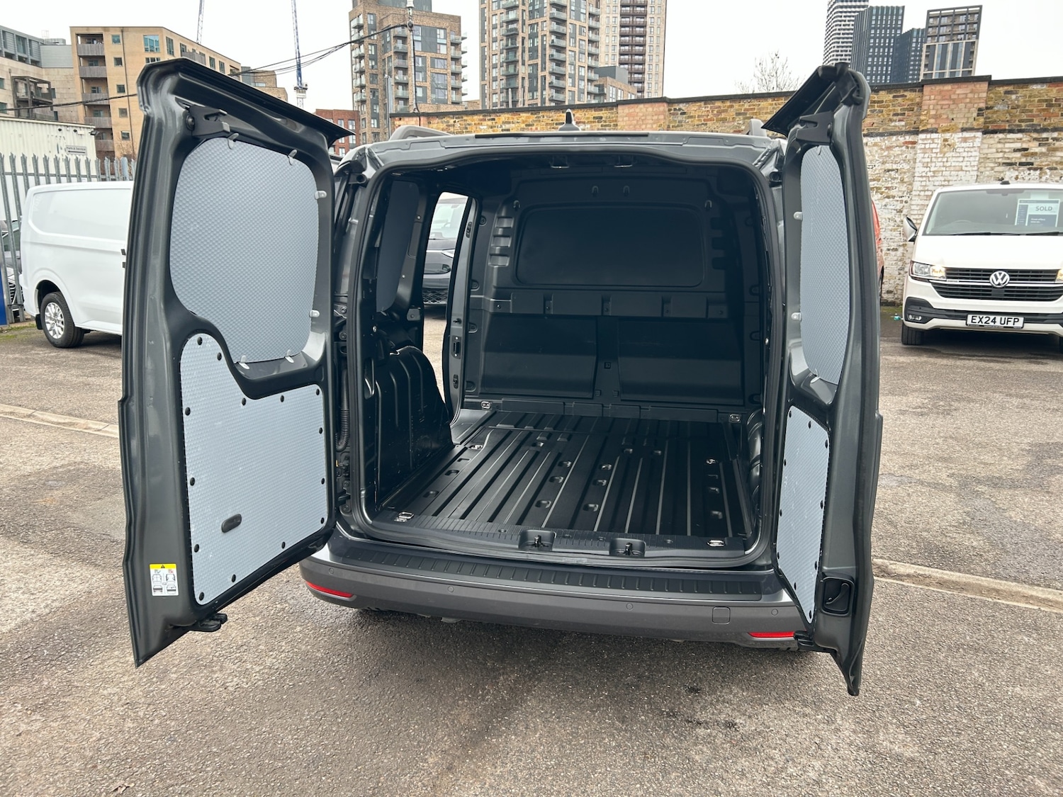 Used Volkswagen Caddy 2021 for sale - 77258647: Photo 30