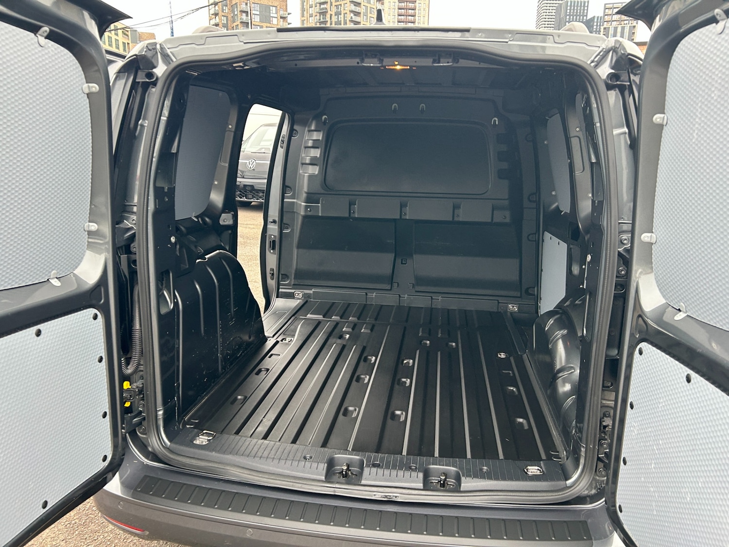 Used Volkswagen Caddy 2021 for sale - 77258647: Photo 31