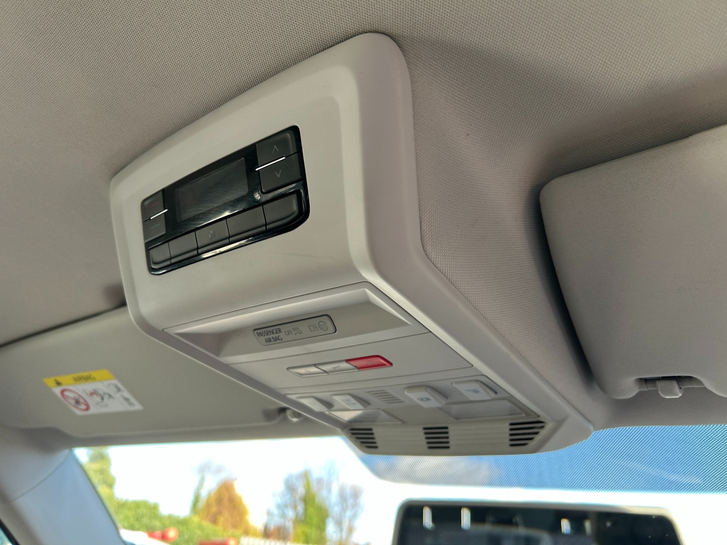 Used Volkswagen Transporter Shuttle 2020 for sale - 77336297: Photo 17