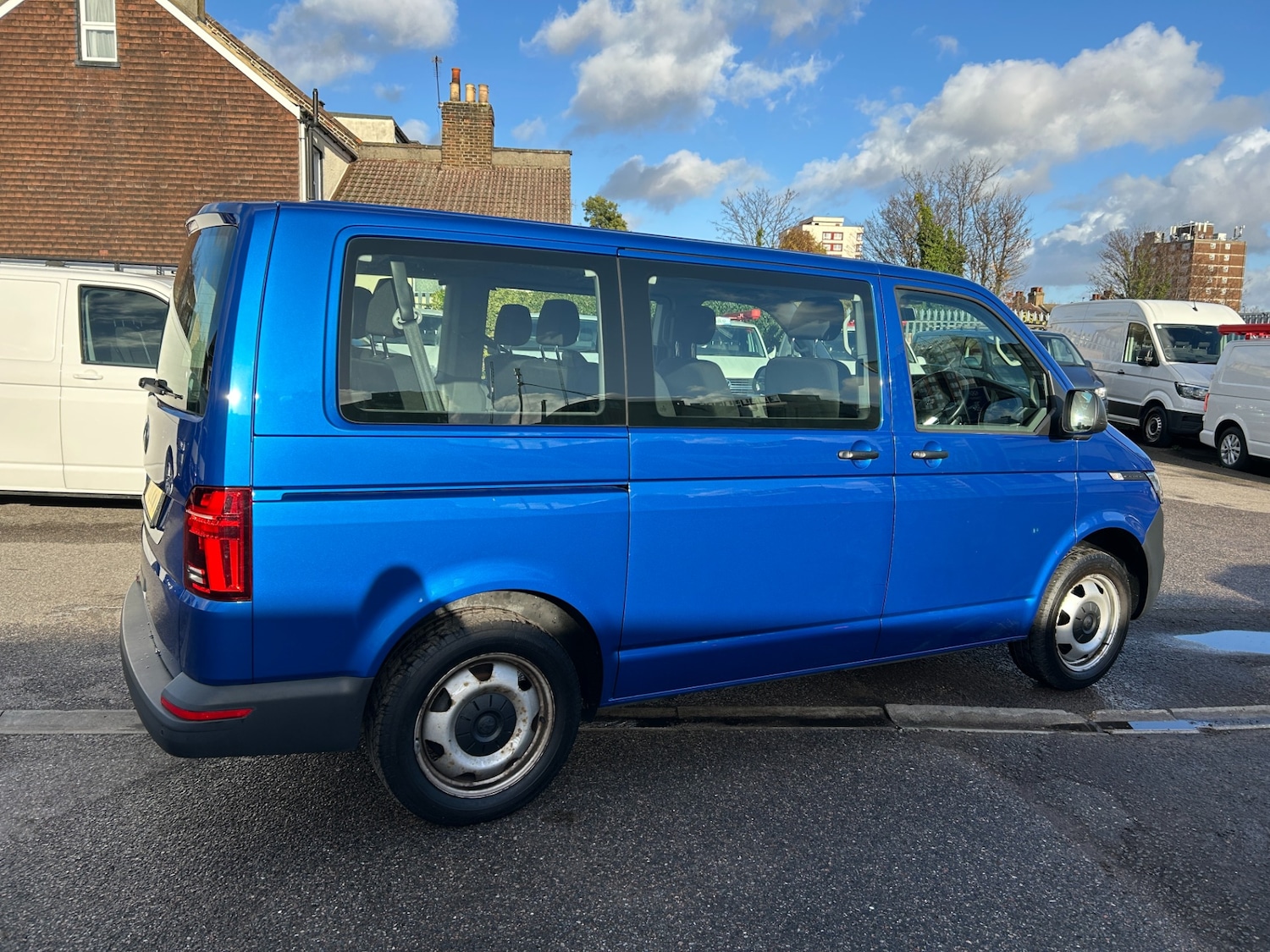 Used Volkswagen Transporter Shuttle 2020 for sale - 77336297: Photo 7