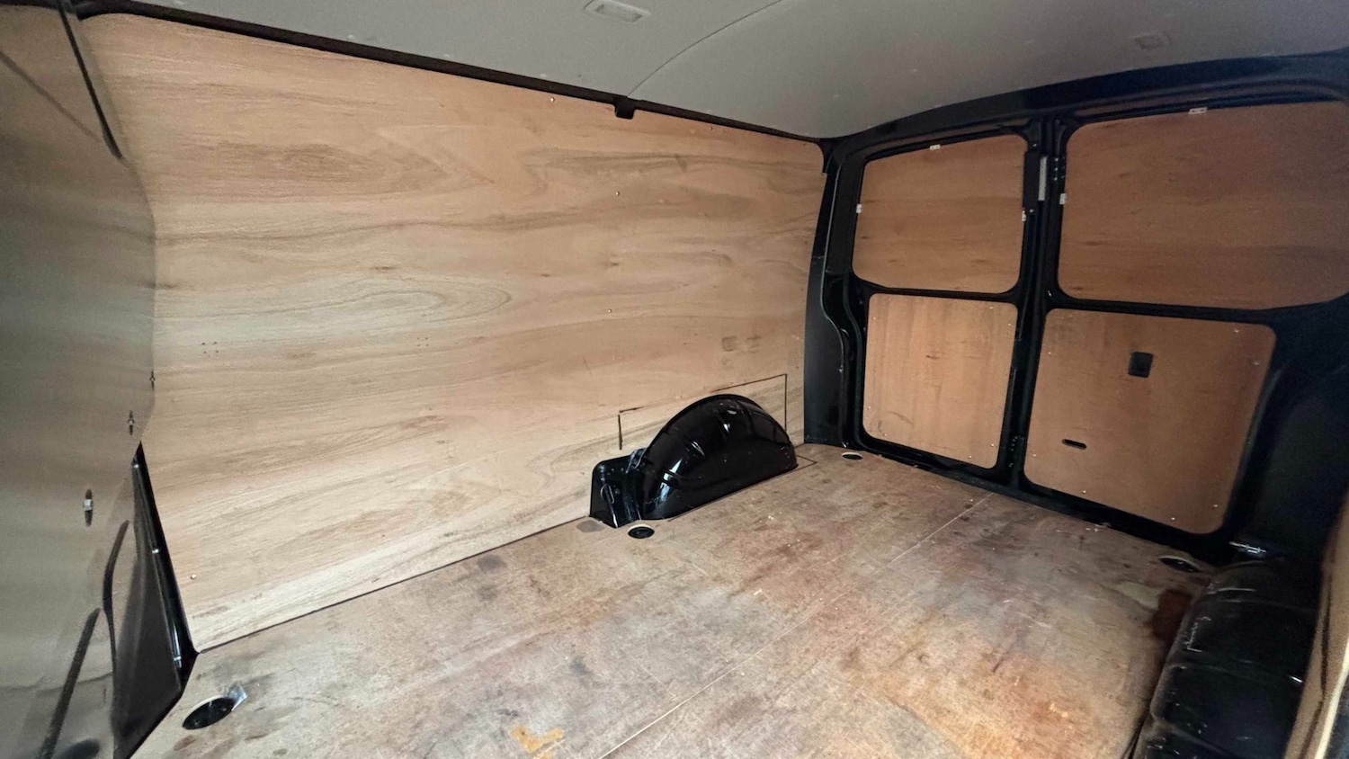 Used Volkswagen Transporter 2021 for sale - 76488650: Photo 12