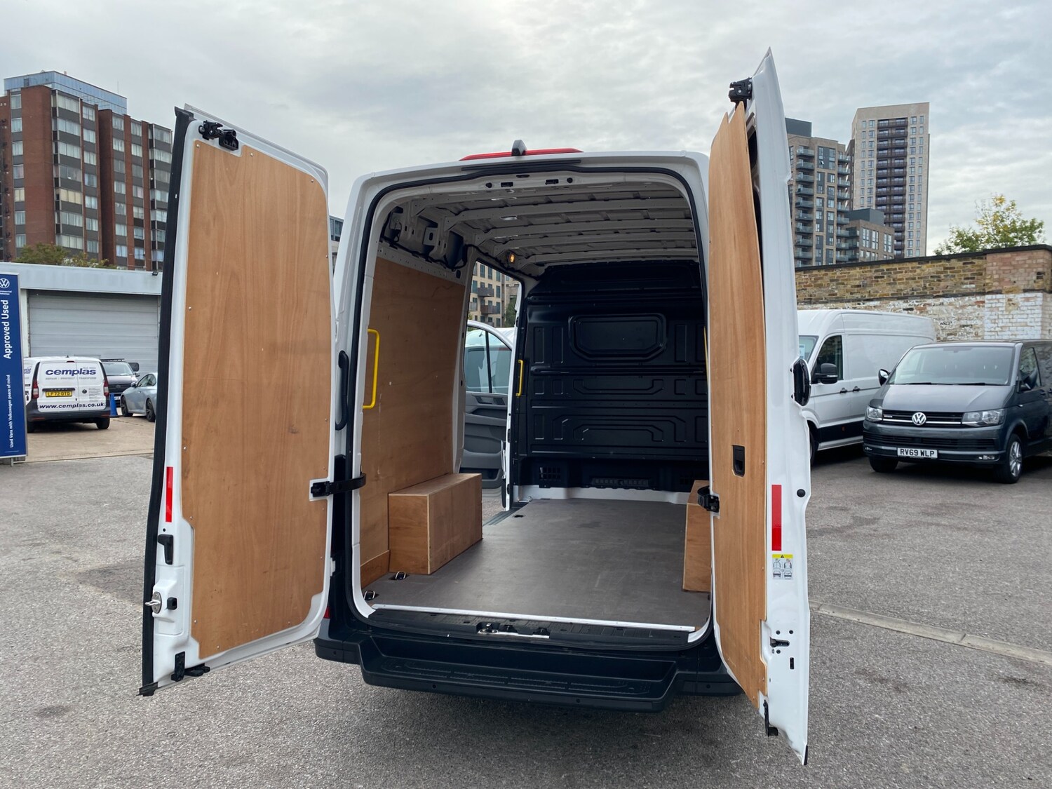 Used Volkswagen Crafter 2024 for sale - 76220400: Photo 19