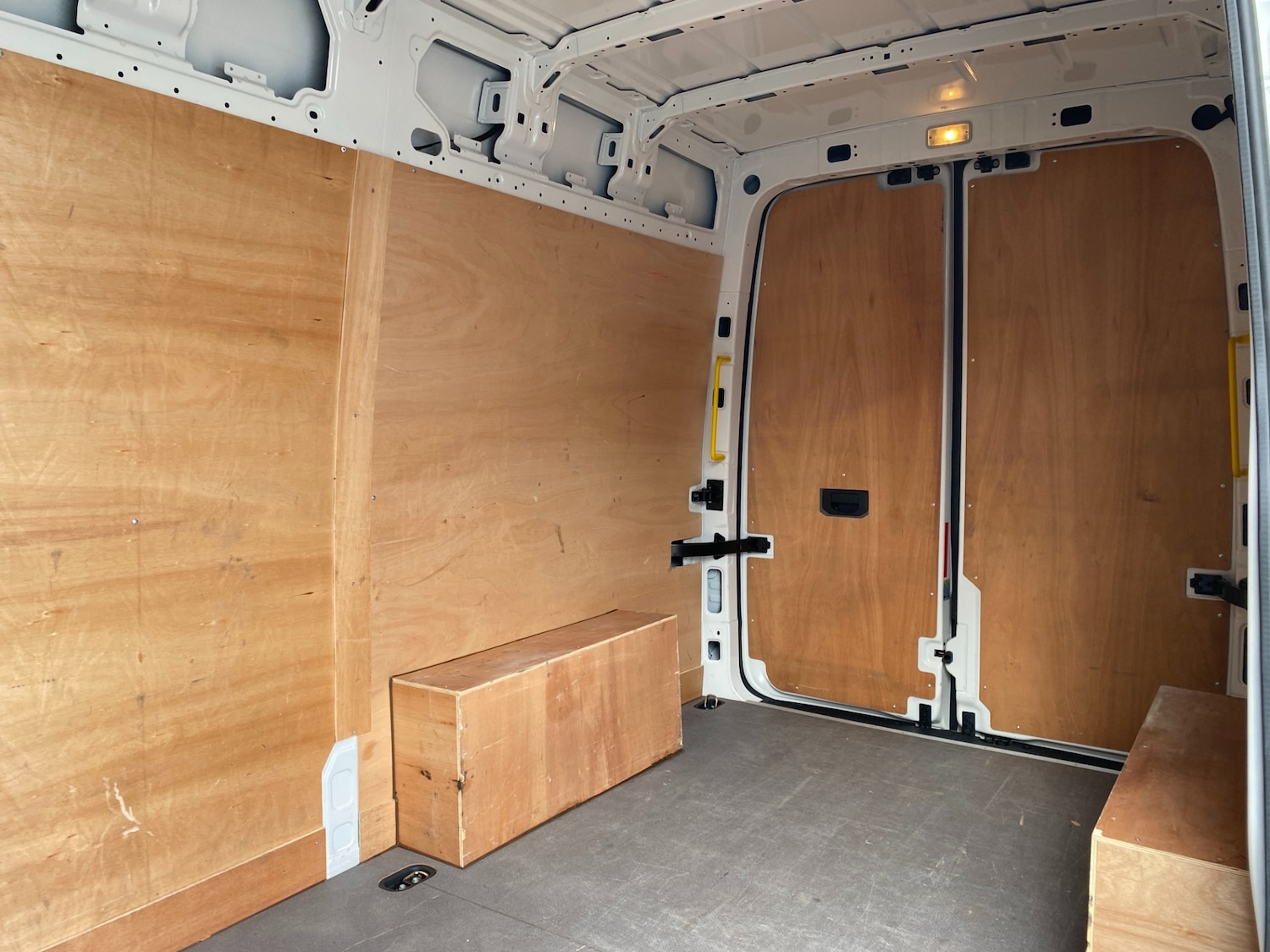 Used Volkswagen Crafter 2024 for sale - 76220400: Photo 21