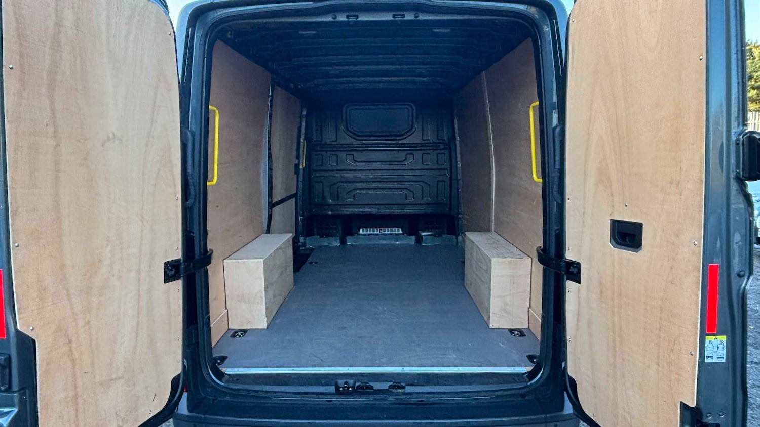 Used Volkswagen Crafter 2024 for sale - 77258089: Photo 12