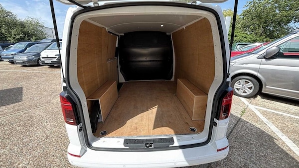 Used Volkswagen Transporter 2024 for sale - 75118121: Photo 12
