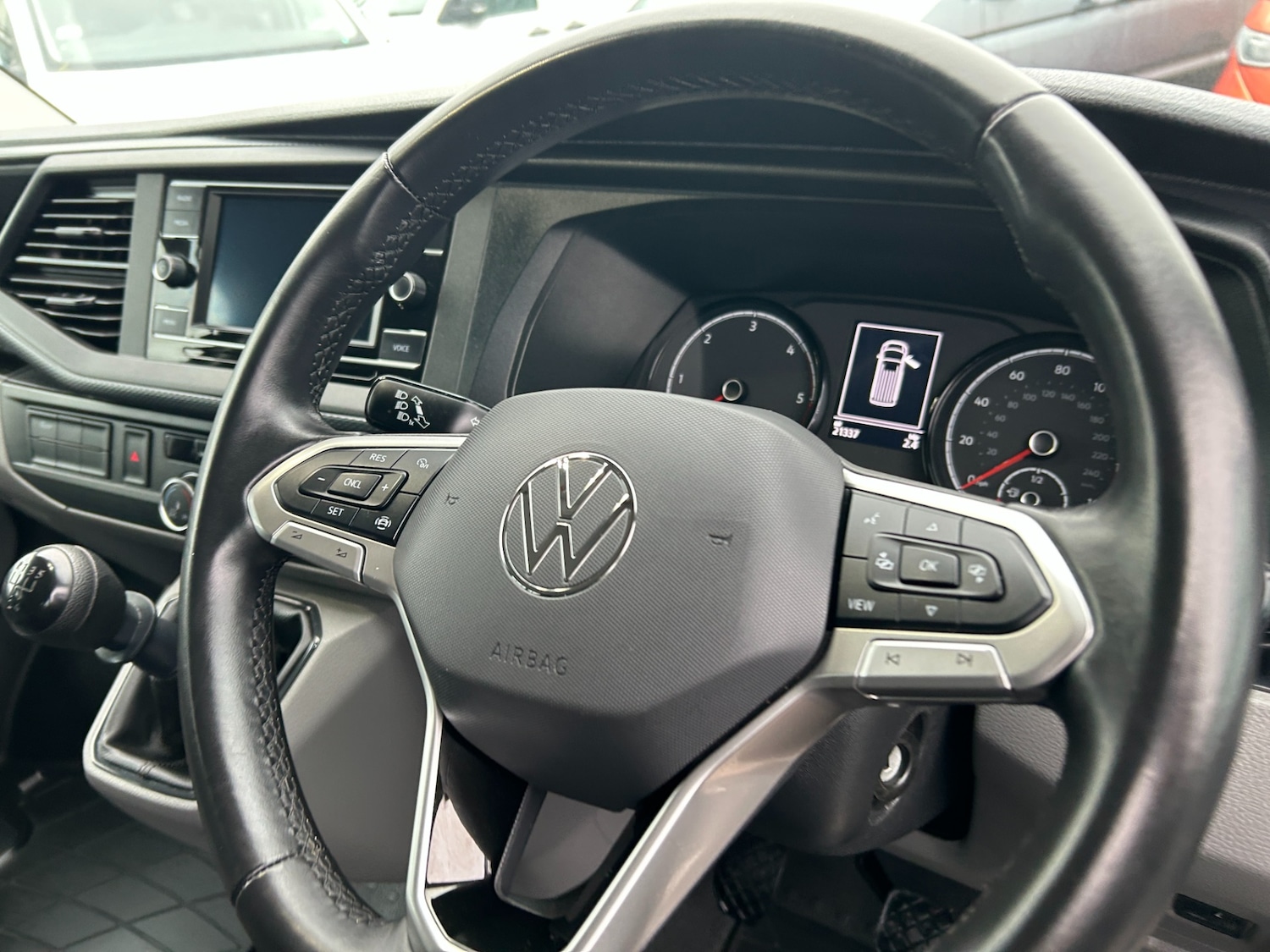 Used Volkswagen Transporter 2024 for sale - 76971547: Photo 34