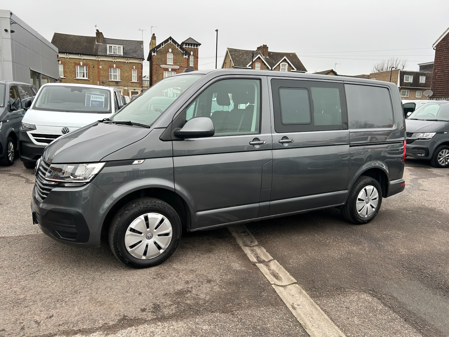 Used Volkswagen Transporter 2024 for sale - 76971547: Photo 4