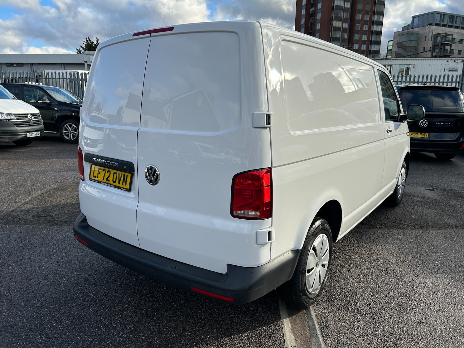 Used Volkswagen Transporter 2022 for sale - 77336362: Photo 6