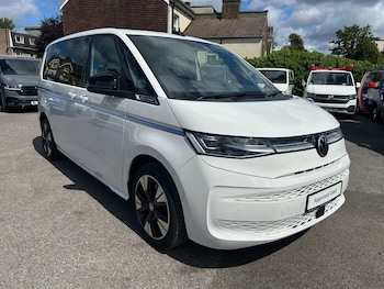 Used Volkswagen Multivan 2023 for sale - 78642102: Photo