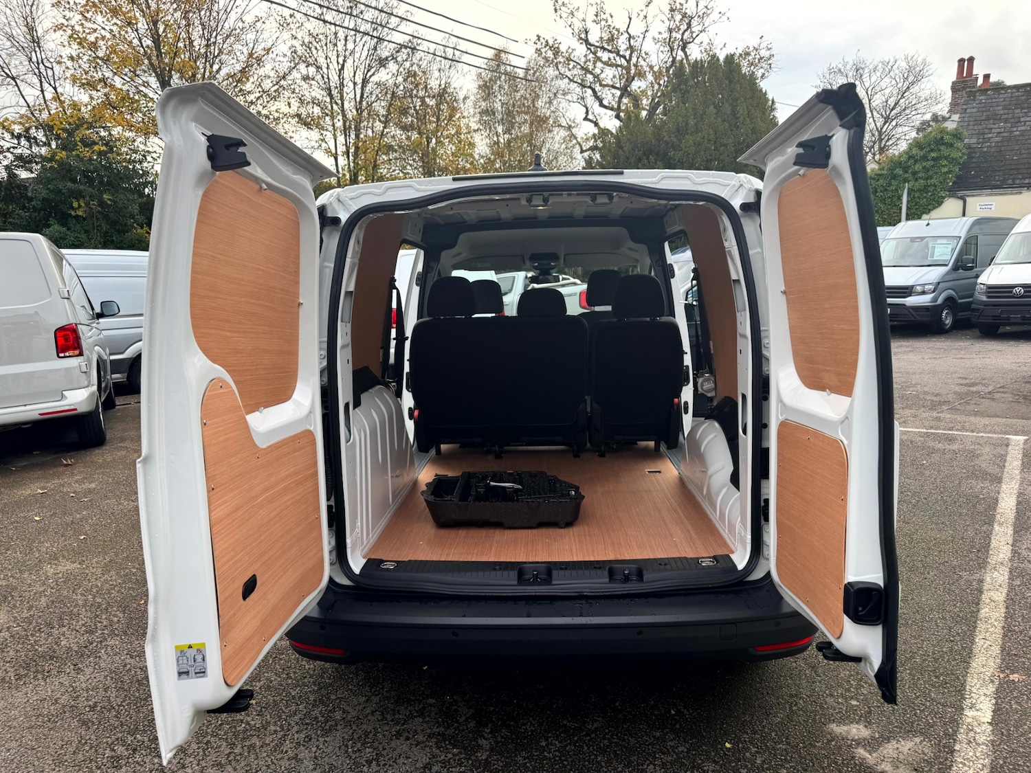 Used Volkswagen Caddy Maxi 2025 for sale - 76707505: Photo 16