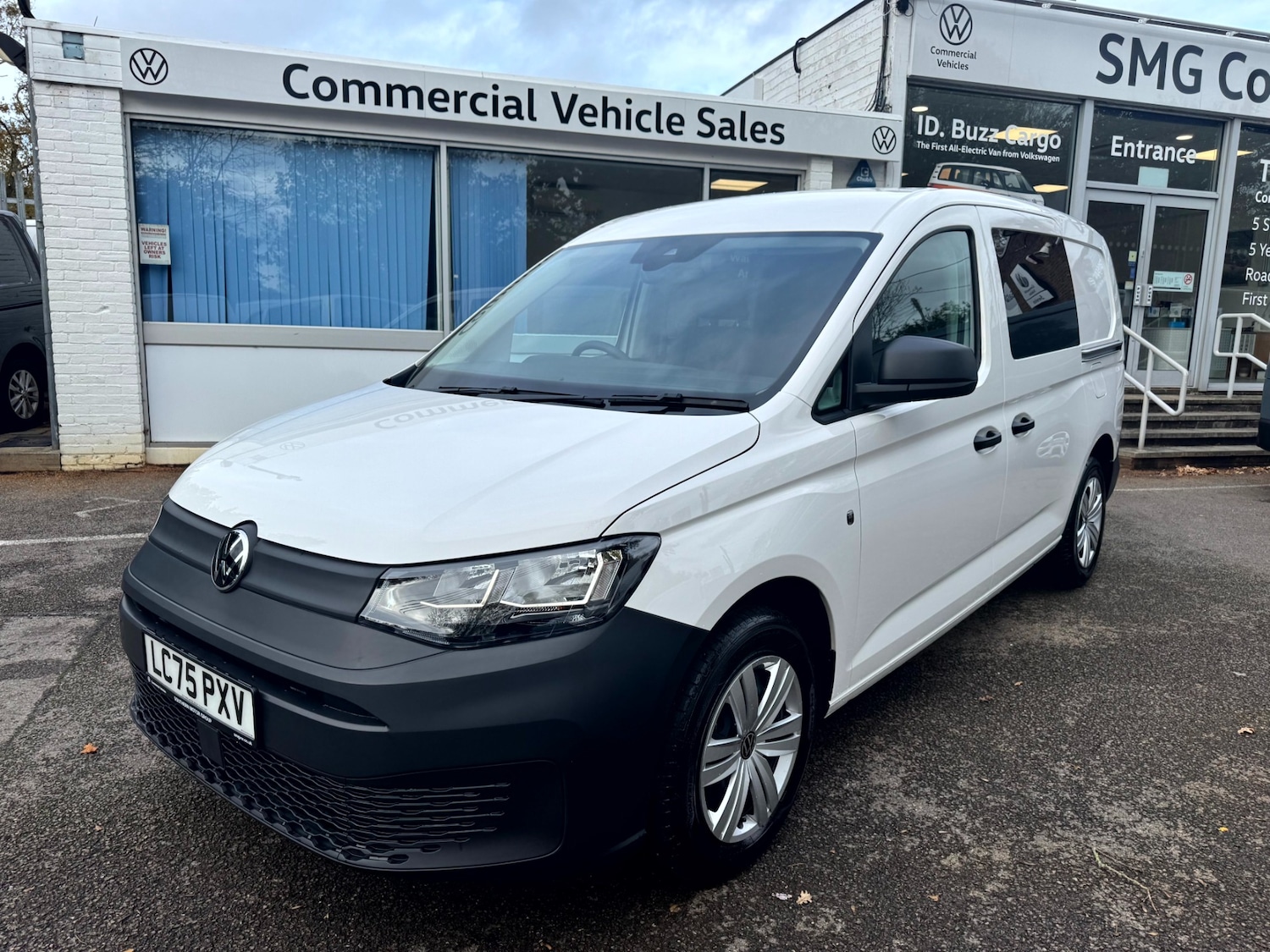 Used Volkswagen Caddy Maxi 2025 for sale - 76707505: Photo 3