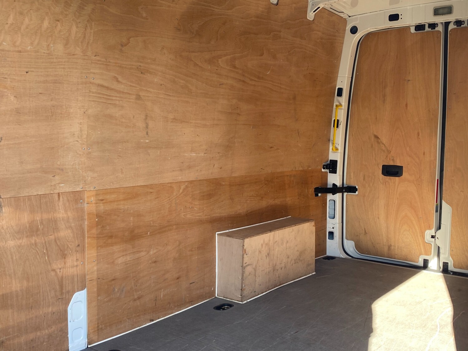 Used Volkswagen Crafter 2024 for sale - 76220361: Photo 15