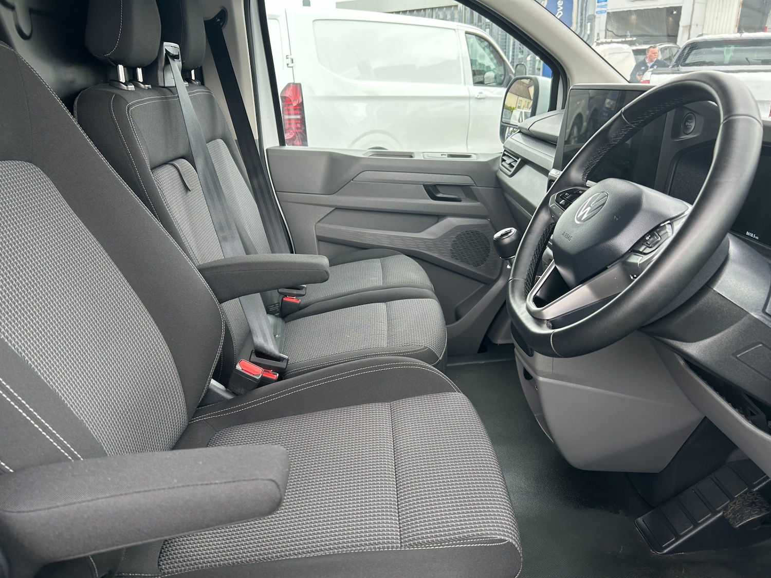 Used Volkswagen Transporter 2025 for sale - 78152483: Photo 11