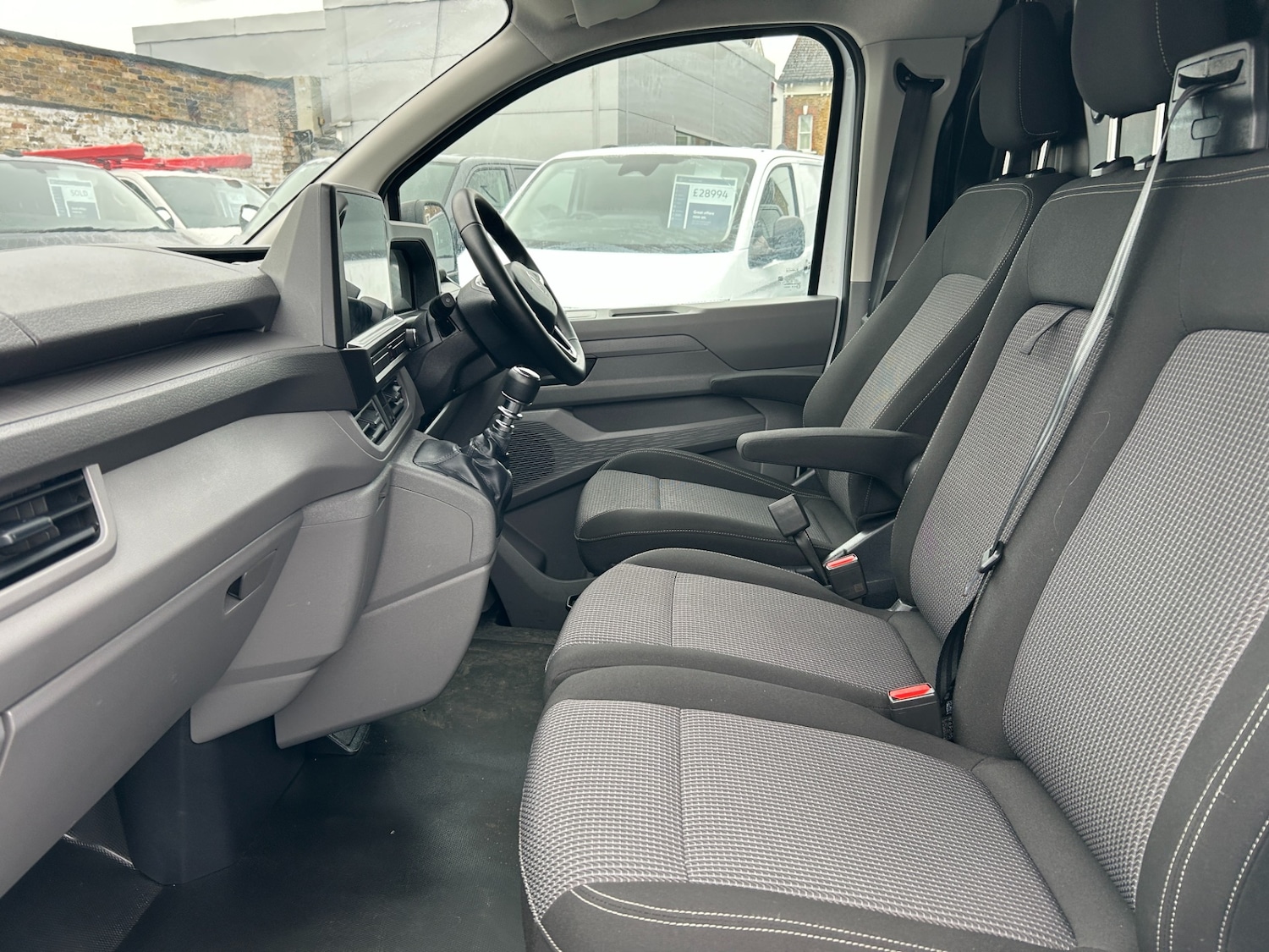 Used Volkswagen Transporter 2025 for sale - 77258816: Photo 10