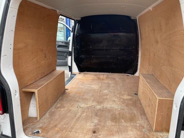 Used Volkswagen Transporter 2022 for sale - 75637823: Photo 14