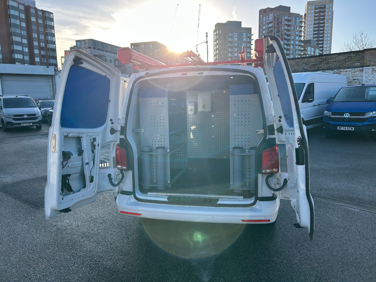 Used Volkswagen Transporter 2021 for sale - 77336327: Photo 20