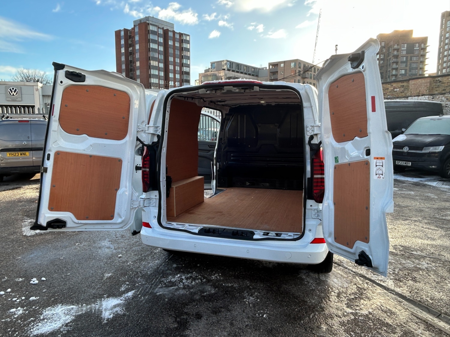 Used Volkswagen Transporter 2025 for sale - 77258082: Photo 19