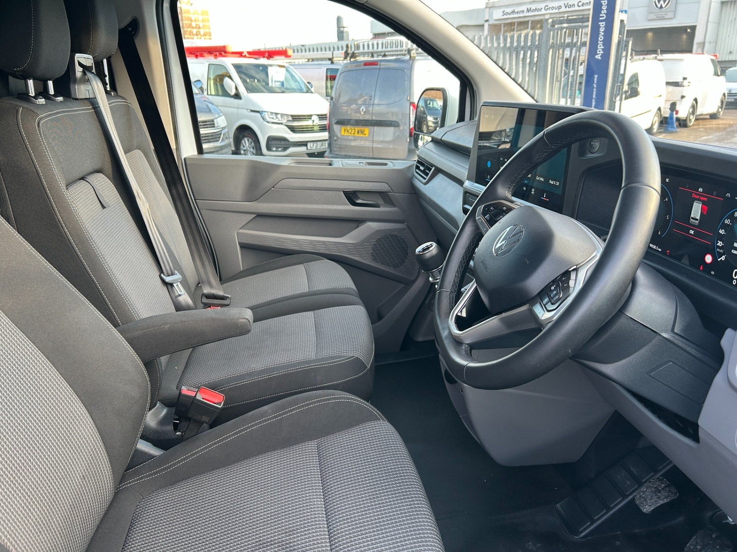 Used Volkswagen Transporter 2025 for sale - 77258082: Photo 8