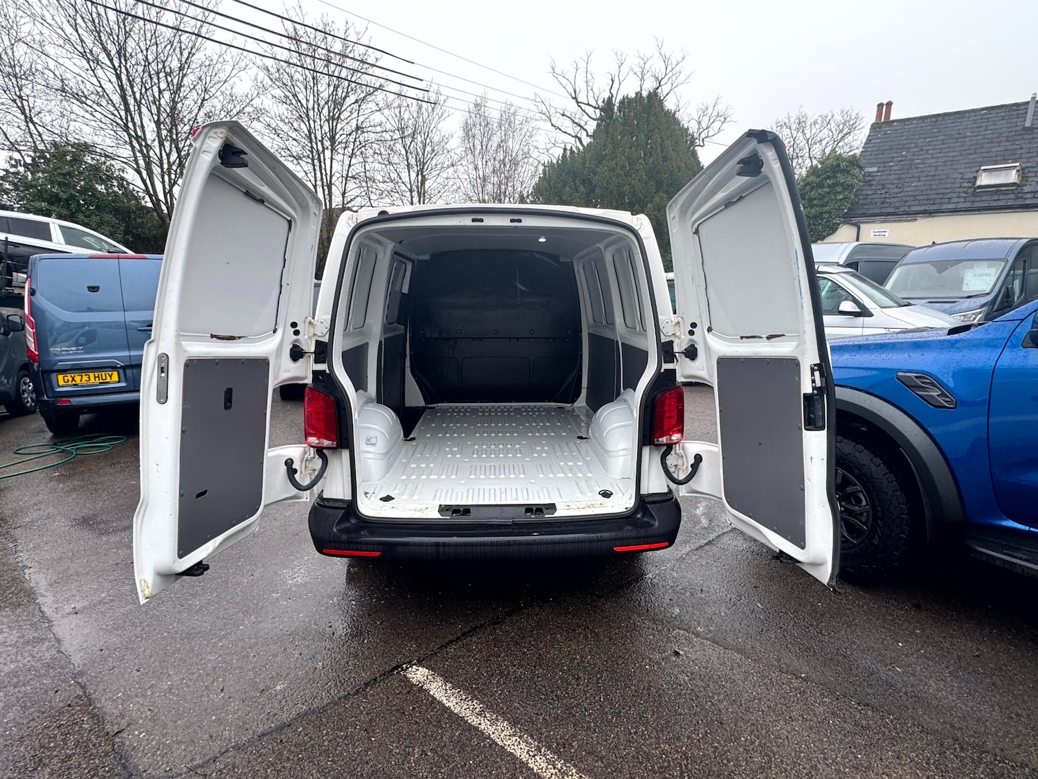 Used Volkswagen Transporter 2021 for sale - 77258103: Photo 16