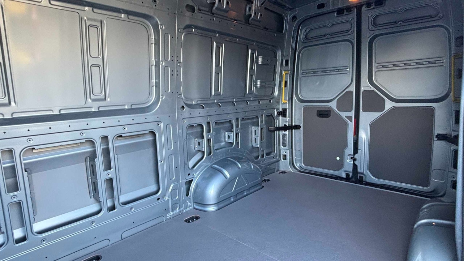 Used Volkswagen Crafter 2025 for sale - 77311121: Photo 11