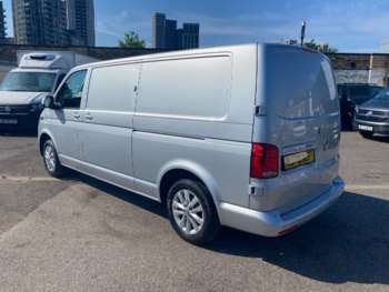 Used Volkswagen Transporter 2021 for sale - 74703575: Photo