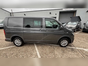 Used Volkswagen Transporter 2024 for sale - 75469157: Photo