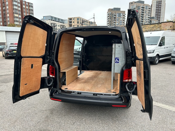 Used Volkswagen Transporter 2021 for sale - 76321812: Photo 14