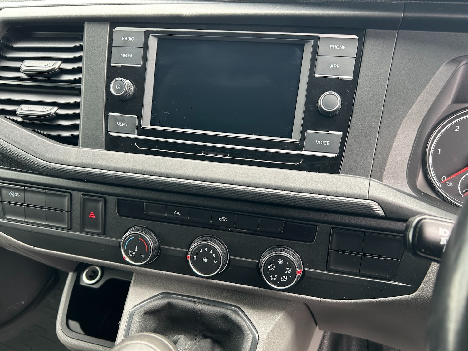 Used Volkswagen Transporter 2022 for sale - 78091402: Photo 14