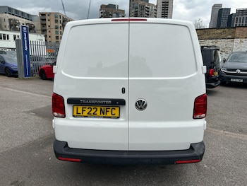 Used Volkswagen Transporter 2022 for sale - 78091402: Photo