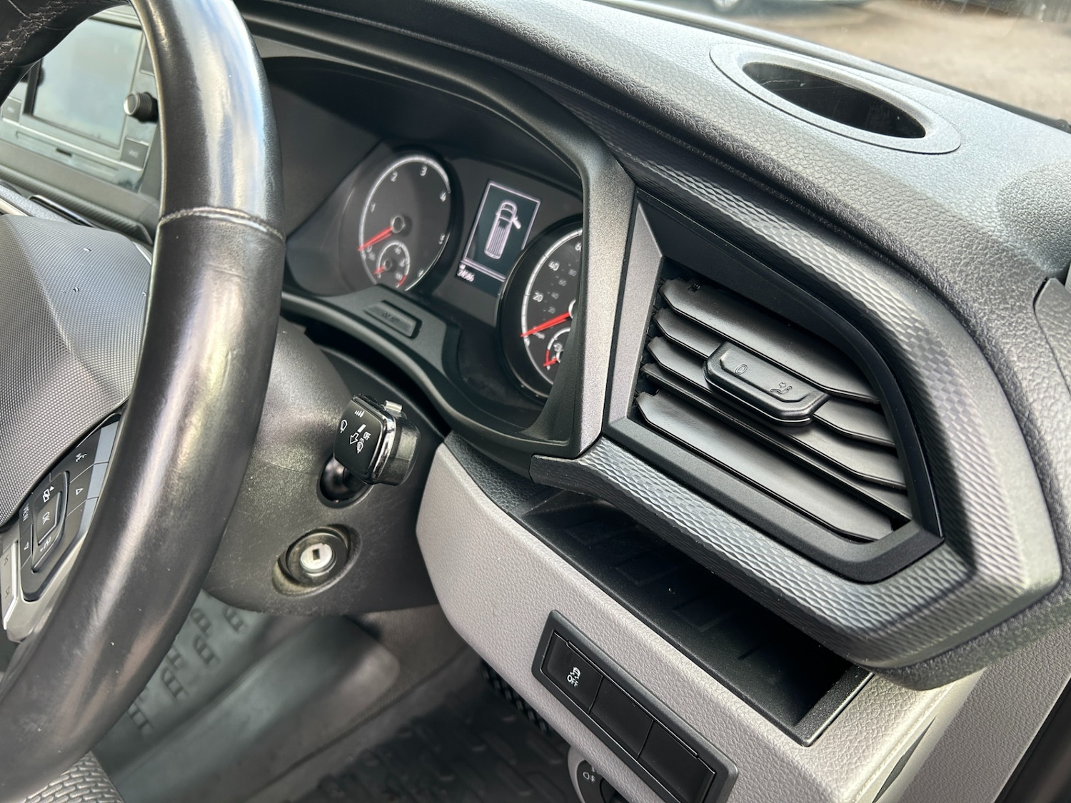 Used Volkswagen Transporter 2023 for sale - 77259312: Photo 18