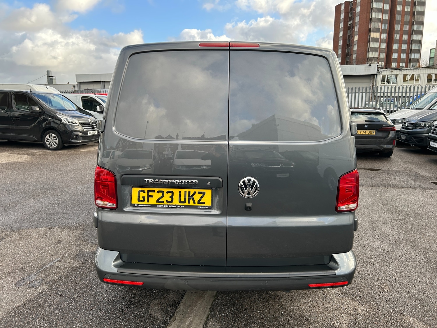 Used Volkswagen Transporter 2023 for sale - 77259312: Photo 4