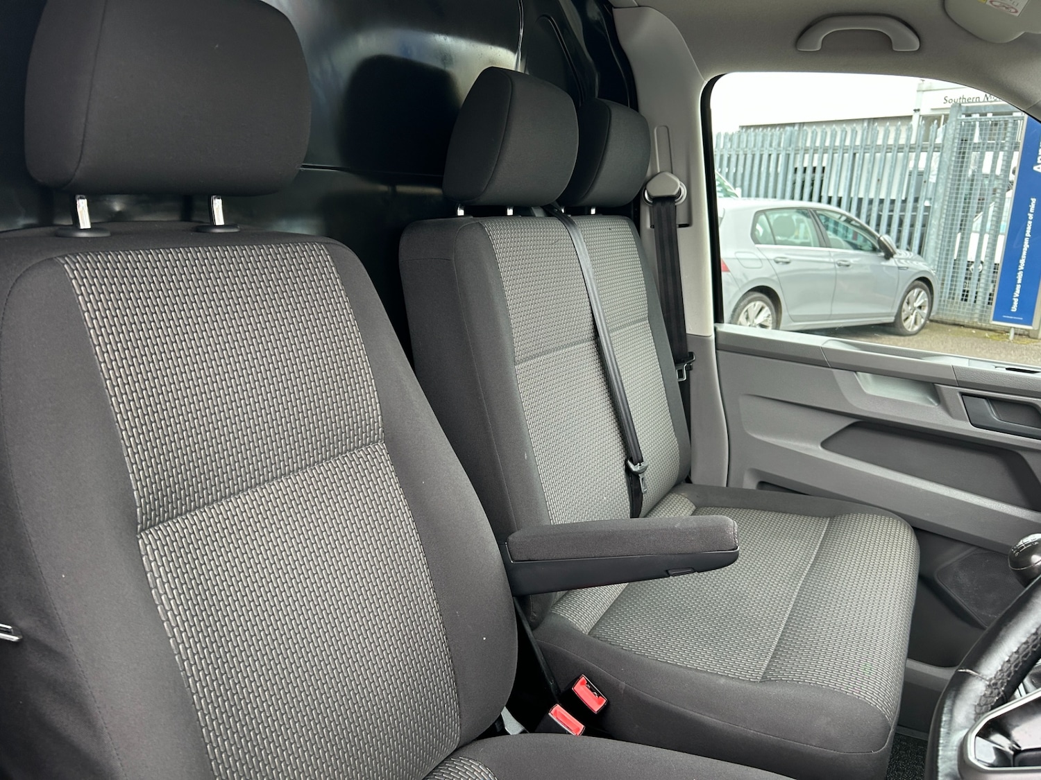 Used Volkswagen Transporter 2021 for sale - 77718961: Photo 18