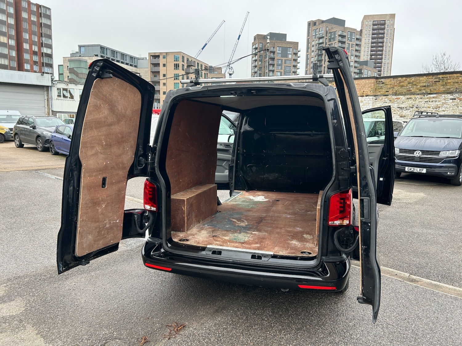 Used Volkswagen Transporter 2021 for sale - 77718961: Photo 26