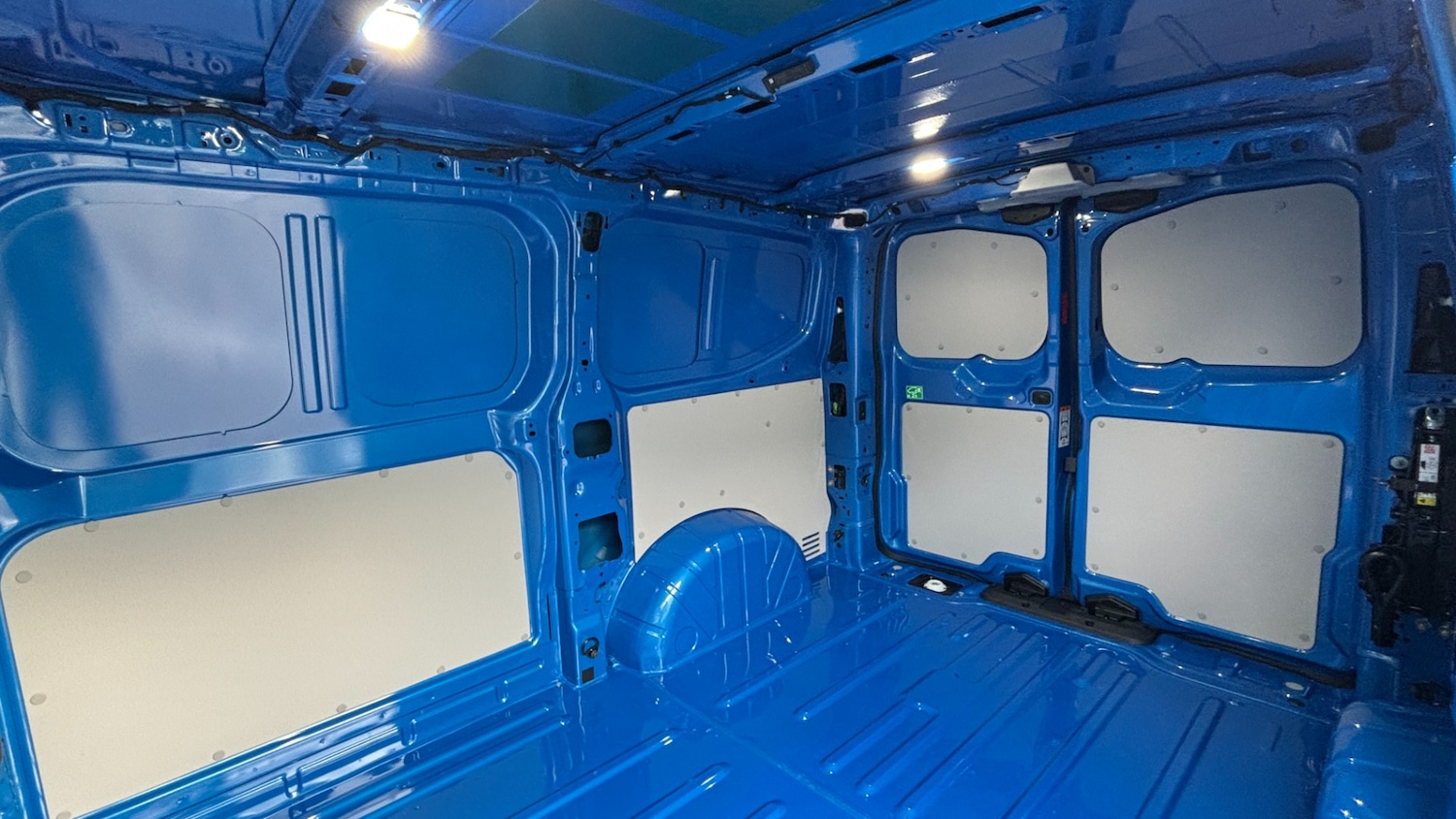 Used Volkswagen Transporter 2025 for sale - 78176617: Photo 12