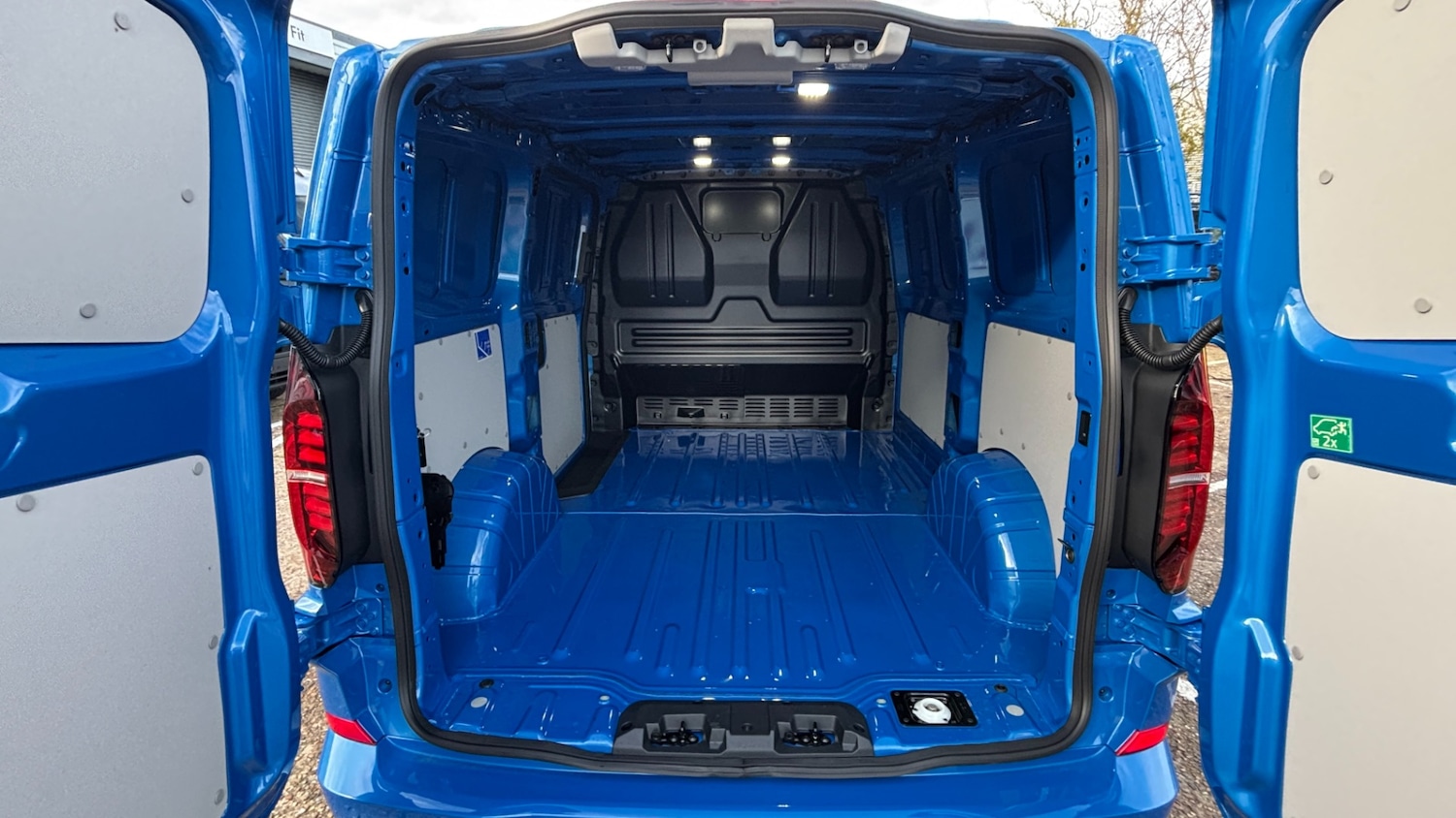 Used Volkswagen Transporter 2025 for sale - 78176617: Photo 13