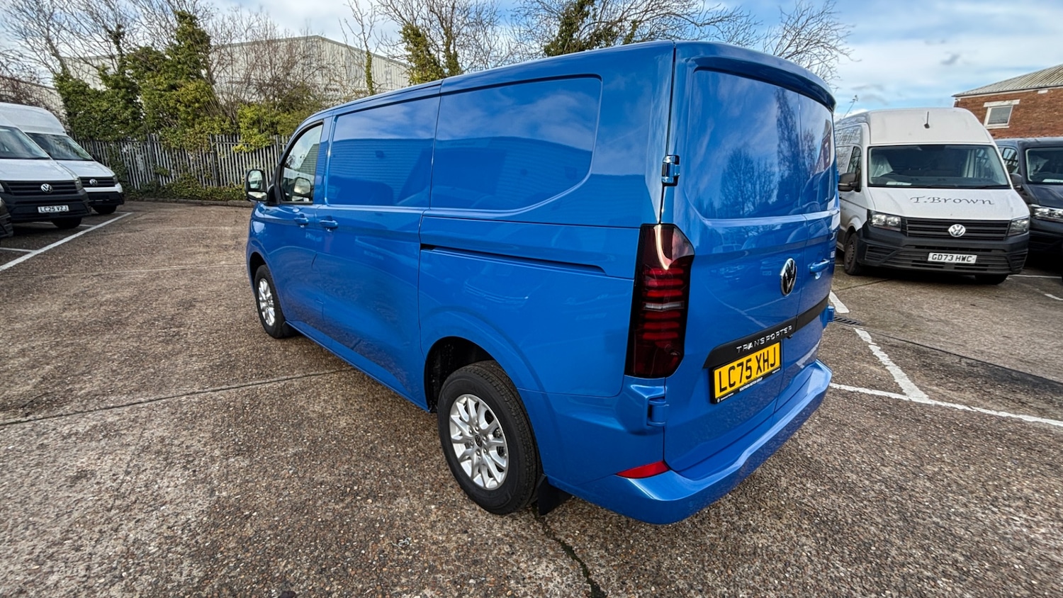 Used Volkswagen Transporter 2025 for sale - 78176617: Photo 2