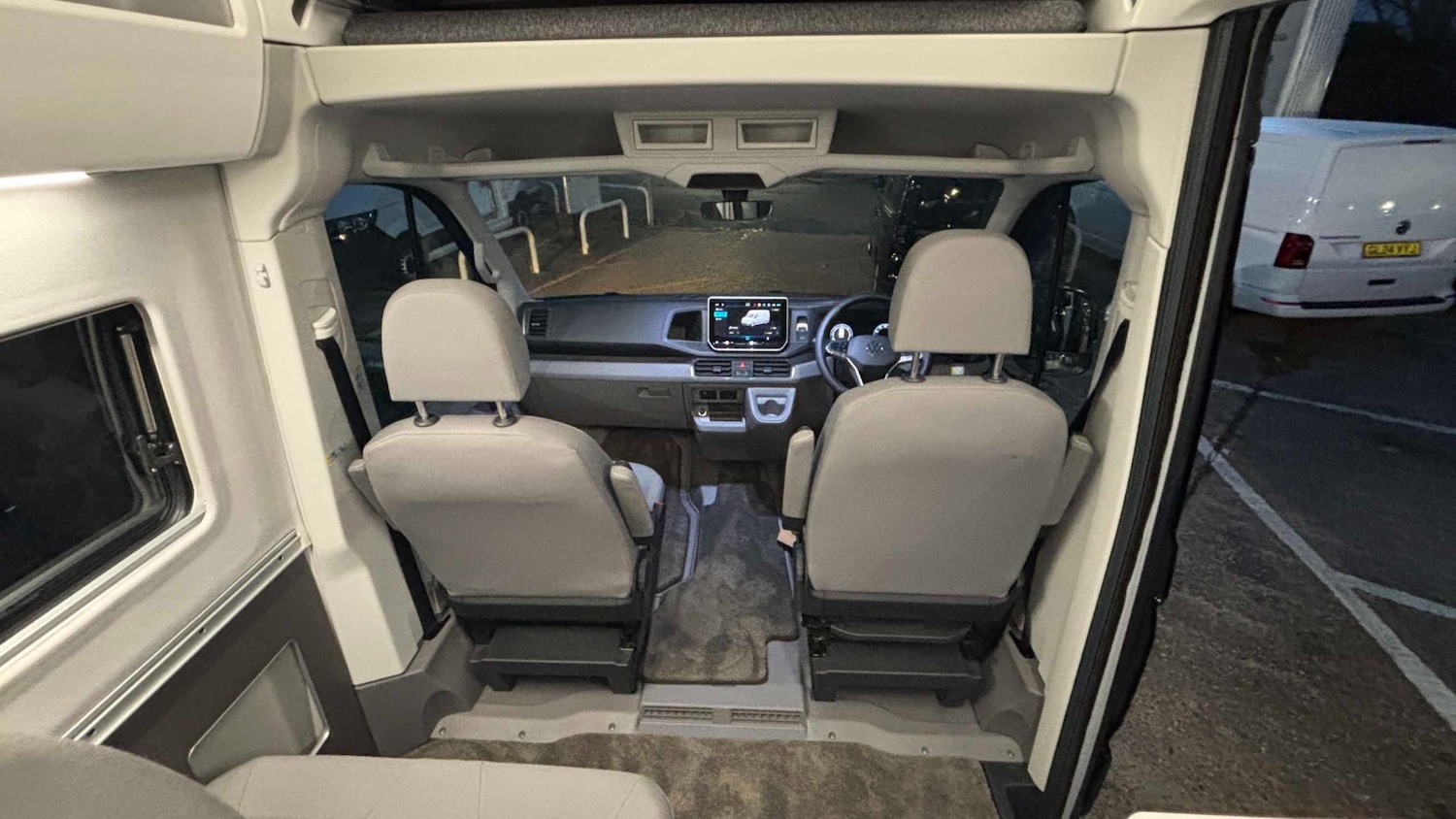 Used Volkswagen California 2025 for sale - 76693647: Photo 11