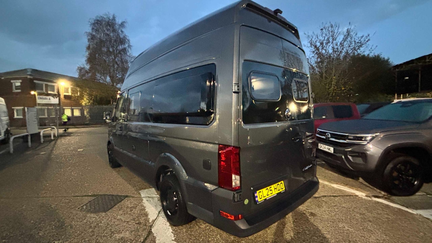 Used Volkswagen California 2025 for sale - 76693647: Photo 2