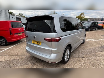 Used Volkswagen Multivan 2022 for sale - 79596703: Photo