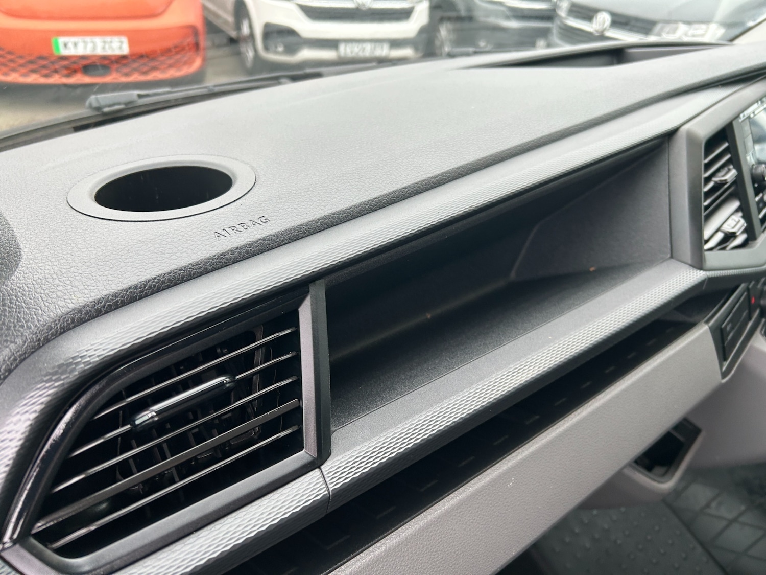 Used Volkswagen Transporter 2024 for sale - 77258622: Photo 22