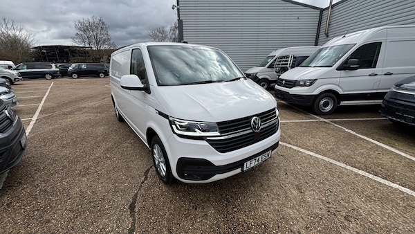 Used Volkswagen Transporter 2024 for sale - 74502184: Photo 1